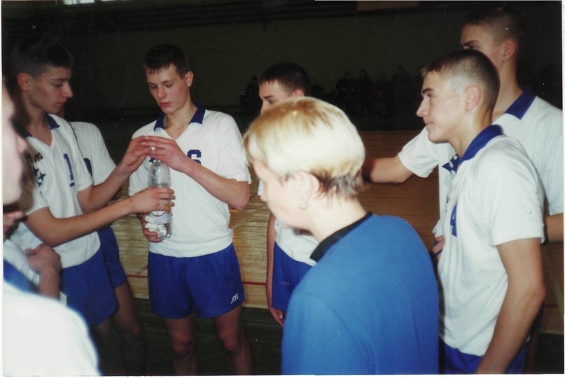 AFEBQB5SvnU.jpg AFEBQB5SvnU.jpg