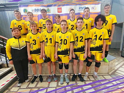 С БРОНЗОЙ ИЗ ЕКАТЕРИНБУРГА