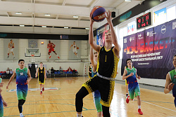  Нижневартовские гимназисты переиграли мегионских школьников! 