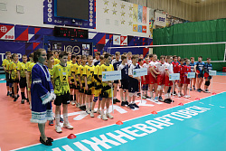 В СК "САМОТЛОР" СОСТОЯЛАСЬ ЦЕРЕМОНИЯ ОТКРЫТИЯ ПЕРВЕНСТВА ЮГРЫ СРЕДИ ЮНОШЕЙ ДО 15 ЛЕТ.