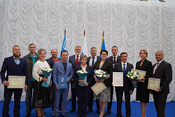  Сегодня в преддверии Дня физкультурника во Дворце искусств состоялось торжественное награждение лучших сотрудников отрасли спорта 2023 года города Нижневартовска! 