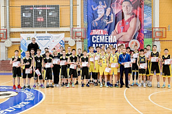 В ФСК «ТРИУМФ» ЗАВЕРШИЛСЯ 3 ТУР ФЕСТИВАЛЯ ПО БАСКЕТБОЛУ СРЕДИ КОМАНД ЮНОШЕЙ И ДЕВУШЕК 2007 Г.Р. И МЛАДШЕ "ЛИГА СЕМЕНА АНТОНОВА".