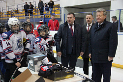  Хоккей – северный вид спорта. Мы обязаны  его развивать.  